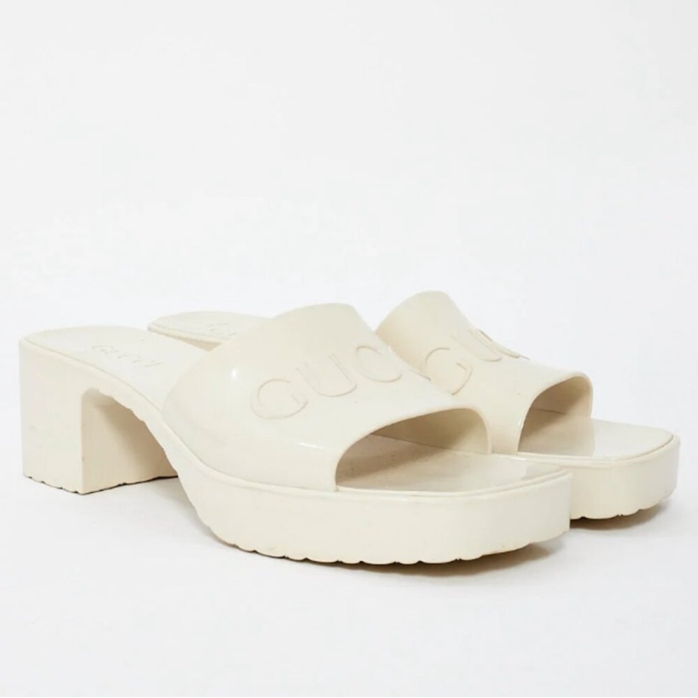 GUCCI LOGO RUBBER PLATFORM SLIDE / OFF-WHITE CREAM WOMENS SANDALS
